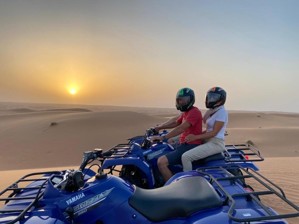 Oman Desert Private Camp Shahiq ภายนอก รูปภาพ