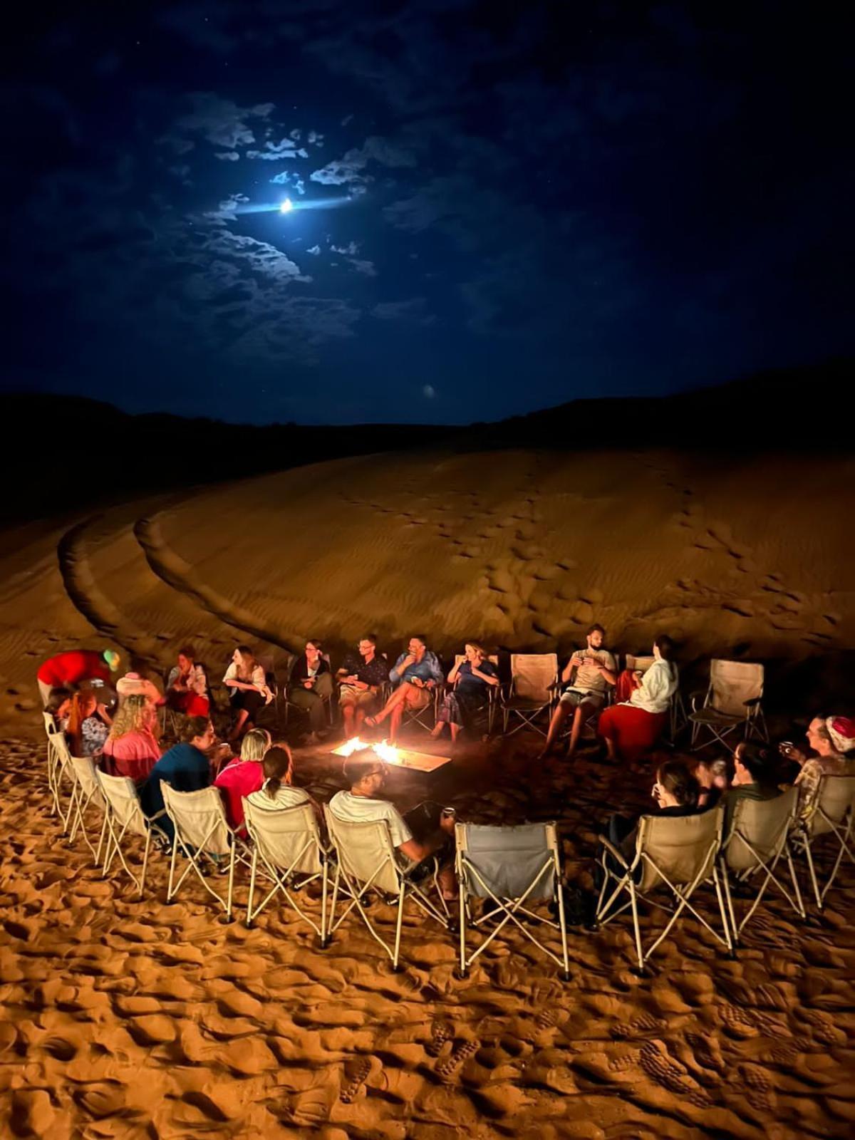 Oman Desert Private Camp Shahiq ภายนอก รูปภาพ