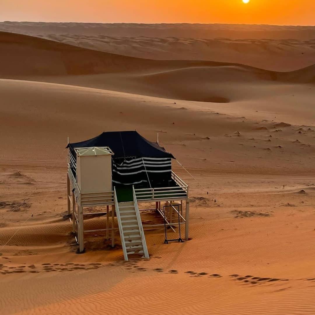 Oman Desert Private Camp Shahiq ภายนอก รูปภาพ